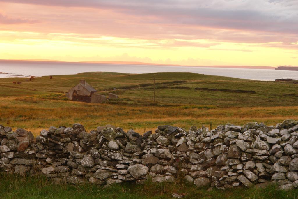 Journey'S End B&B Milltown Malbay Room photo