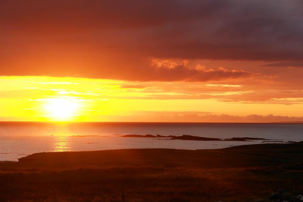 Journey'S End B&B Milltown Malbay Room photo